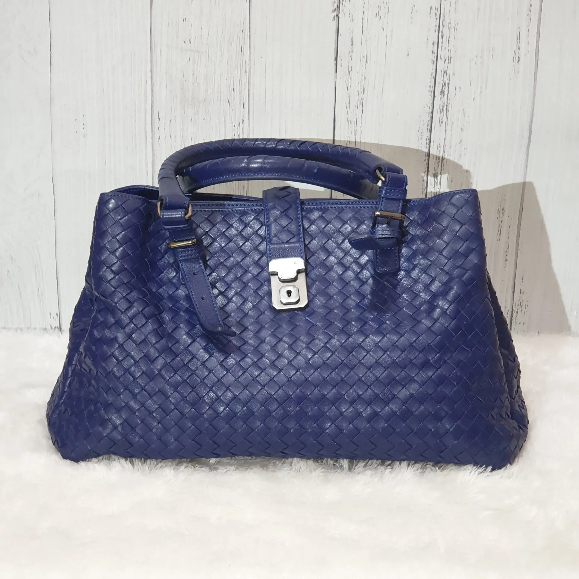 Bottega Veneta Intrecciato Roma